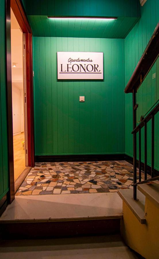 Apartamentos Leonor Малага Екстер'єр фото